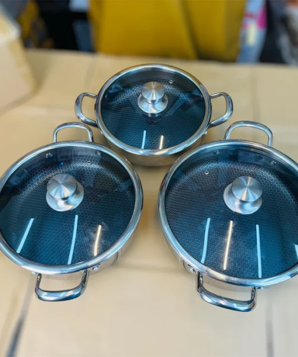 honeycomb lesser coating shallow casserole set