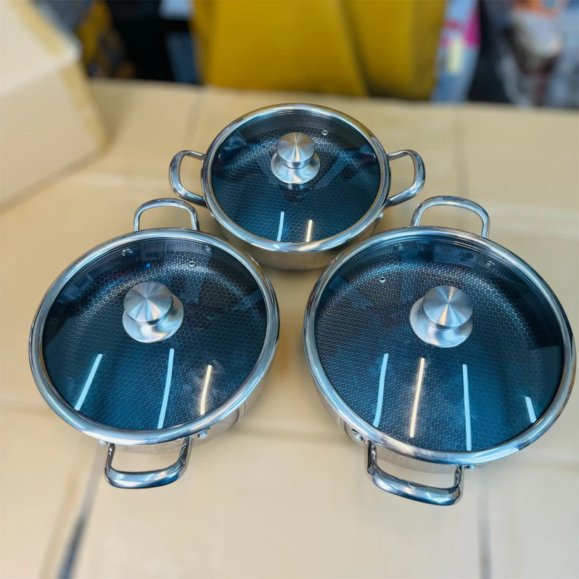 honeycomb lesser coating shallow casserole set