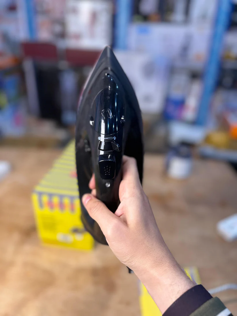 KoLAX Germany Steam iron 2400w - Image 4